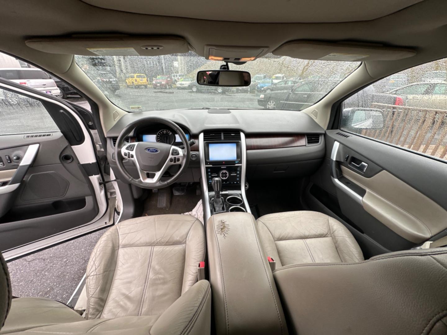 2013 white Ford Edge (2FMDK4KC5DB) , located at 5700 Curlew Drive, Norfolk, VA, 23502, (757) 455-6330, 36.841885, -76.209412 - Photo#5